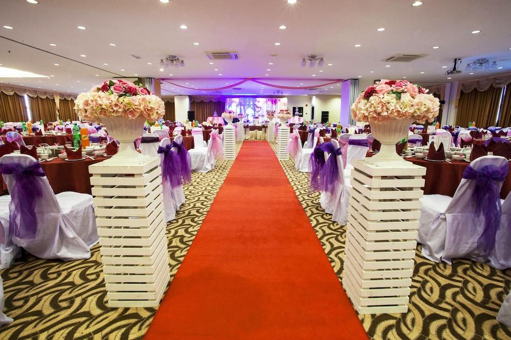Hotel Tanjong Vista กัวลาตรังกานู ภายนอก รูปภาพ